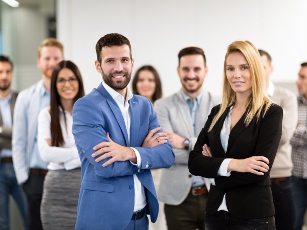 ARISTA Mitarbeiter 00 600x450 00